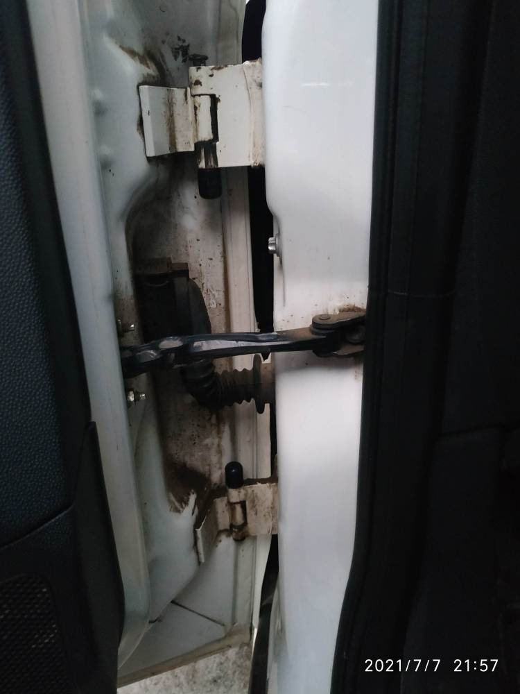 Замена втулок петель GM 9130913 (Заглушки 90181351) — Opel Astra H, 1,6 ...