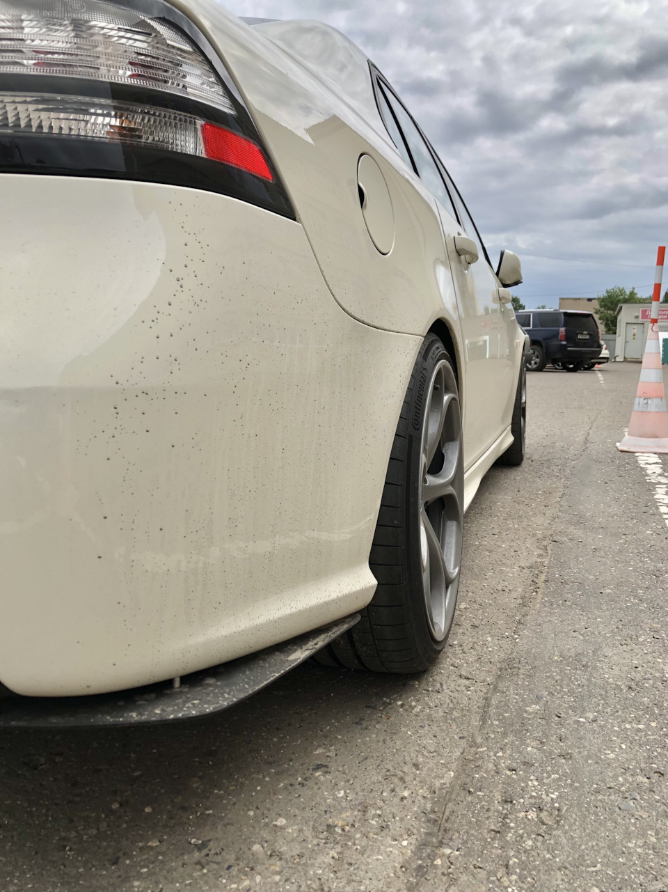 Колёса очень хорошо зашли внутрь. — Saab 9-3 (2G)