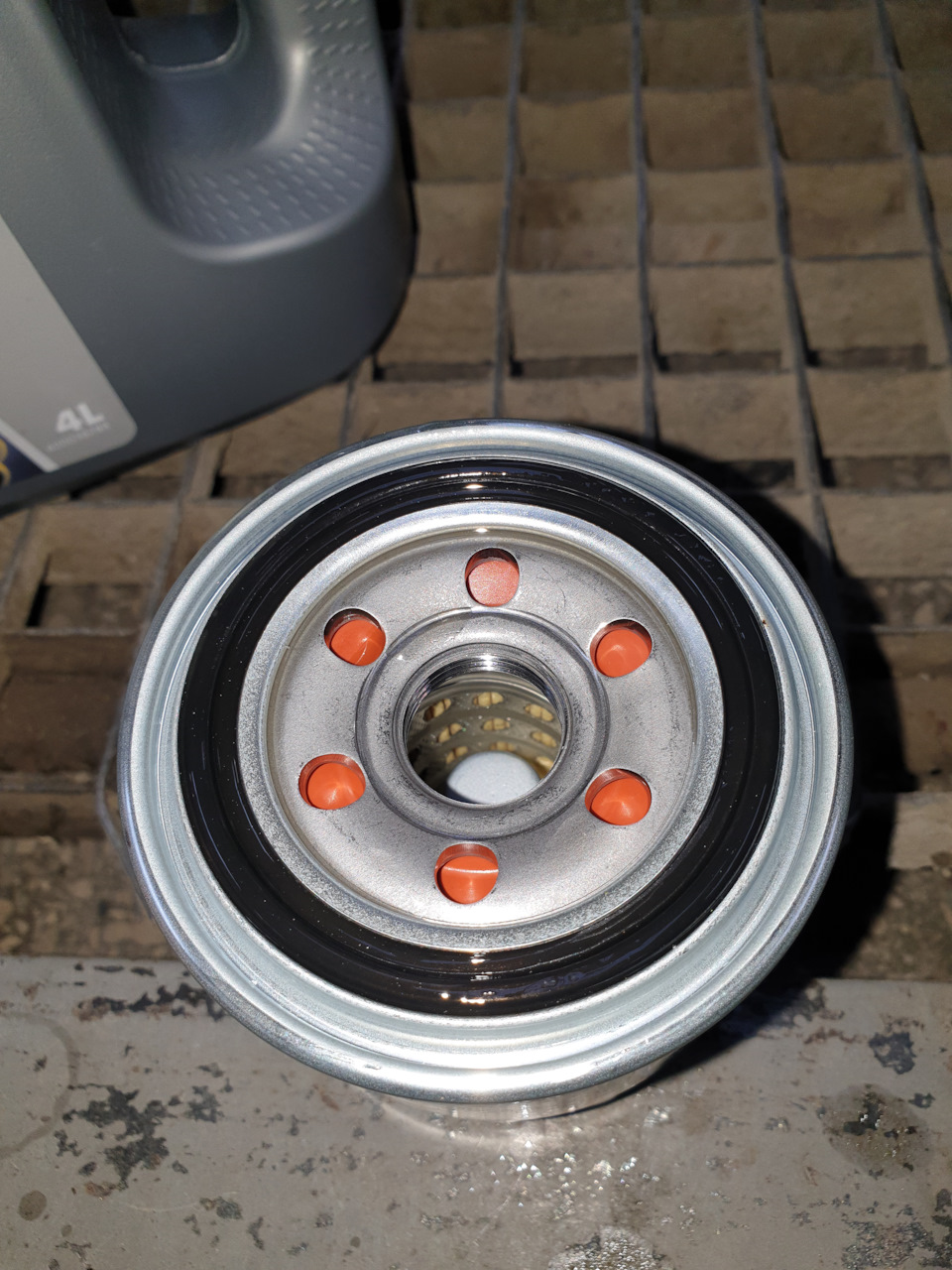 ради эксперимента фильтр не стал наполнять маслом — Hyundai Sonata V (NF)