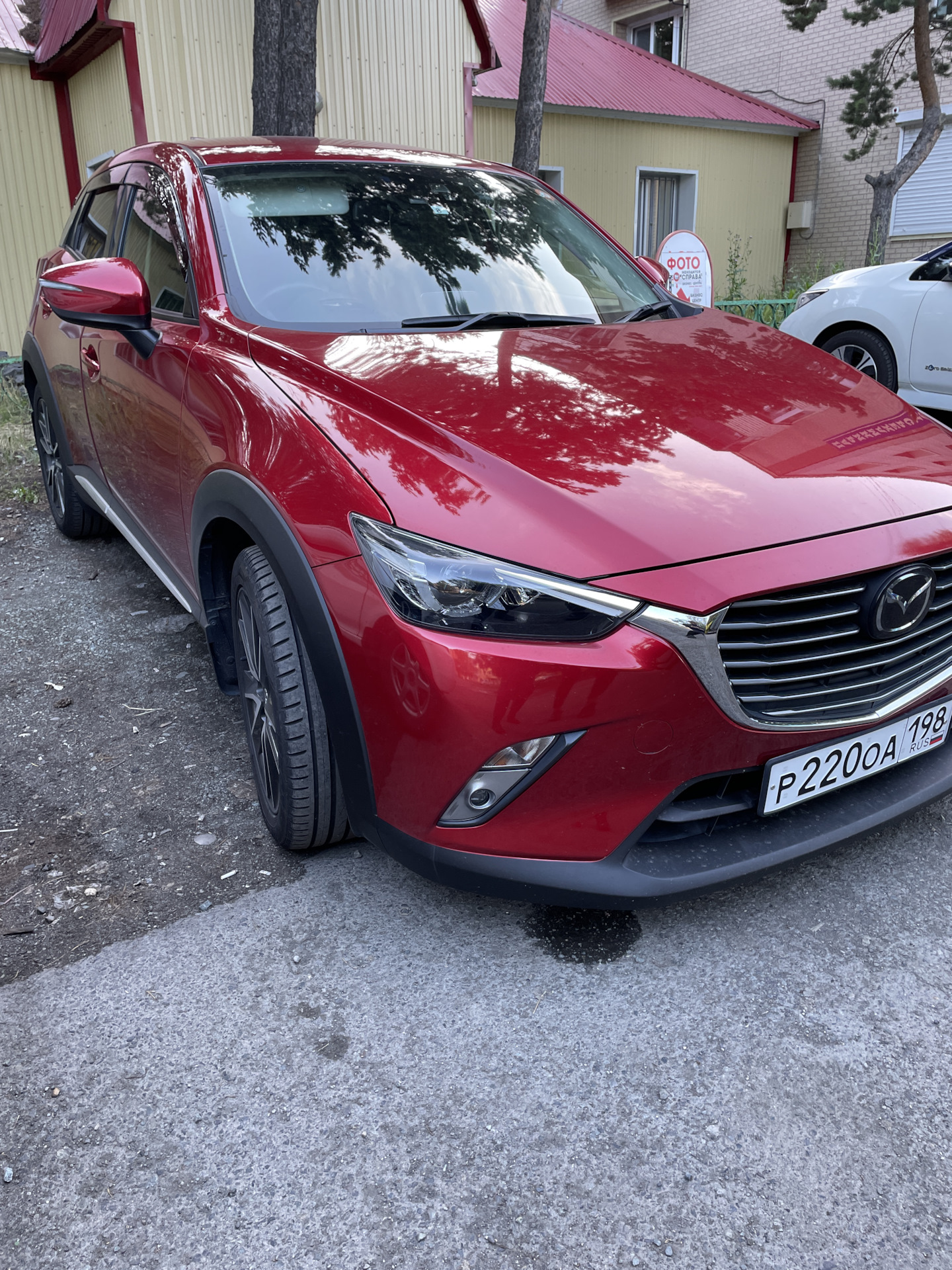 Мокрое пятно справой стороны — Mazda CX-3, 1,5 л, 2015 года | другое |  DRIVE2