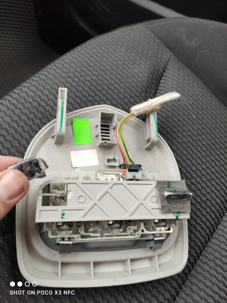 6⃣0⃣ Замена сломанного плафона освещения — Peugeot 408, 1,6 л, 2013 ...