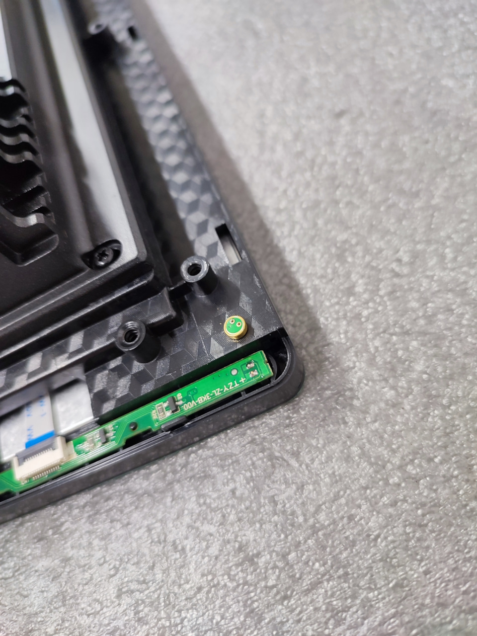 Подключение штатного микрофона к китайской магнитоле. Kia Mohave. Teyes ...