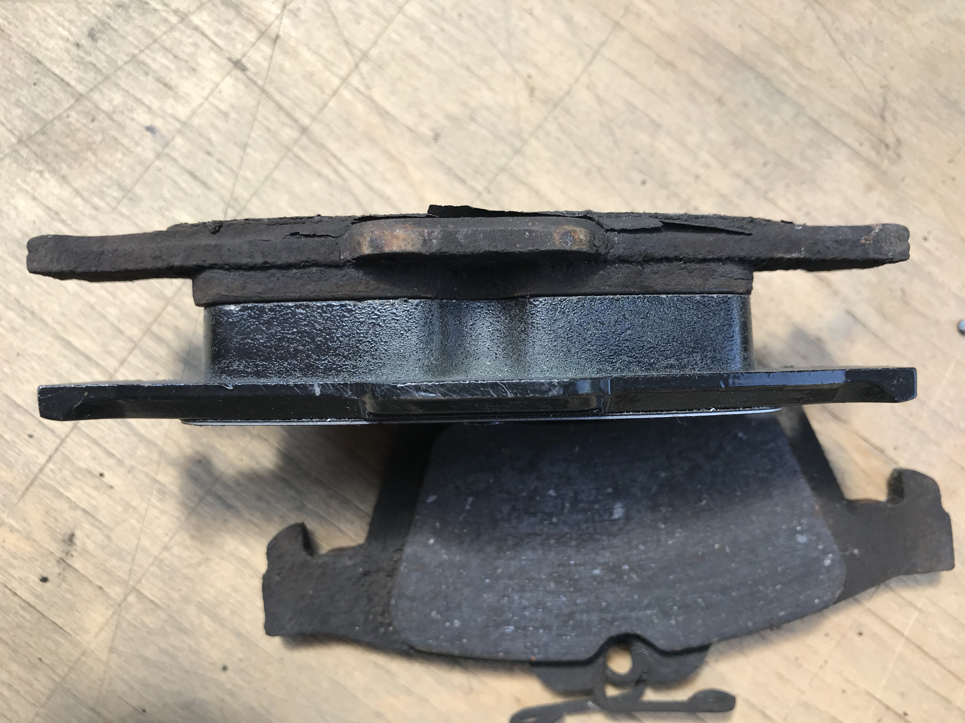 Allied nippon adb0737 применяемость. колодки задние focus 3. Sangsin sp2091. тормозные колодки ford focus 3. колодки задние focus 3.