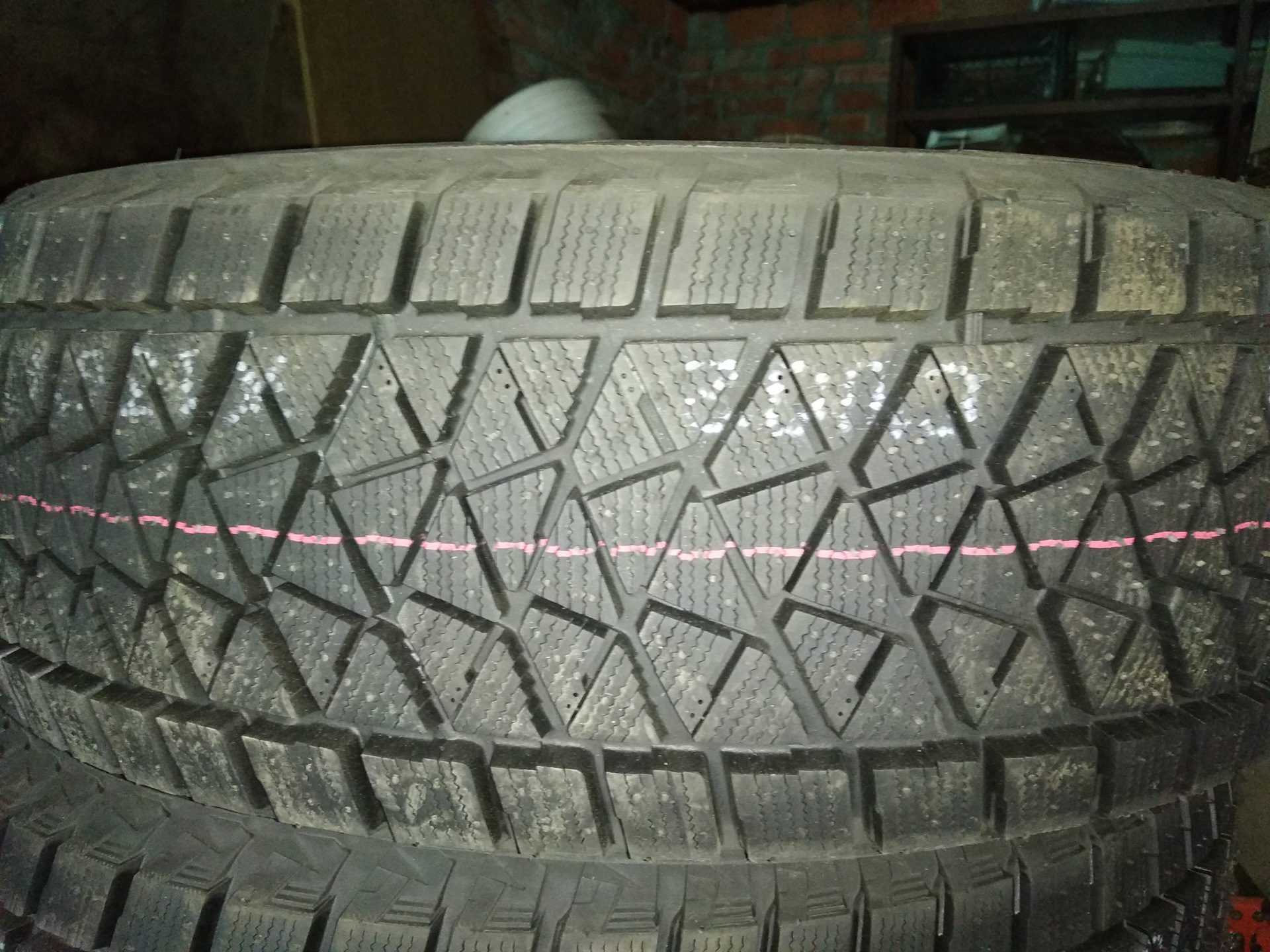 Bridgestone blizzak dm v2