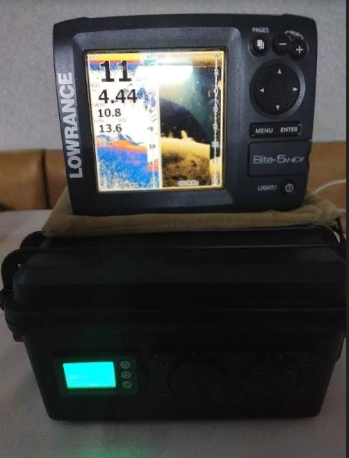 Питание эхолота, электричество в лодке . — Isuzu midi, 2 л, 1995 года ...