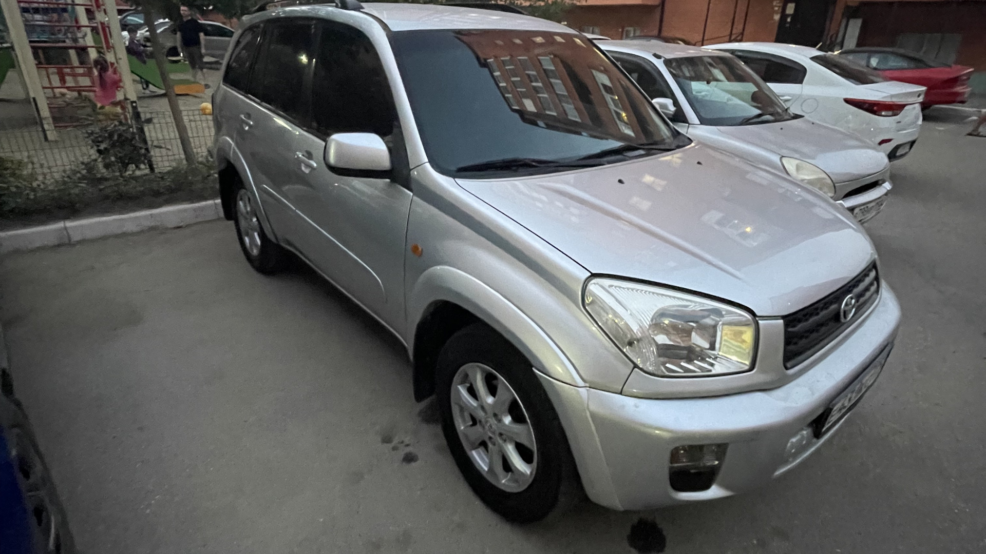 Toyota RAV4 (II) 2.0 бензиновый 2001 | Рябчик на DRIVE2