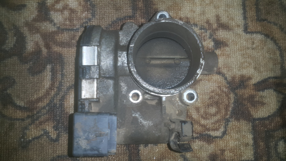 Почистил дроссельную заслонку, и корпус фильтра. — Peugeot 307 SW, 1,6 ...