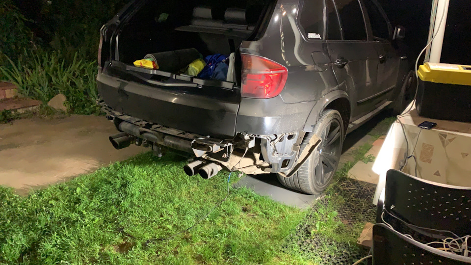 Ремонт парктроников и обрыв шины Fbas — BMW X5 (E70), 3 л, 2009 года ...