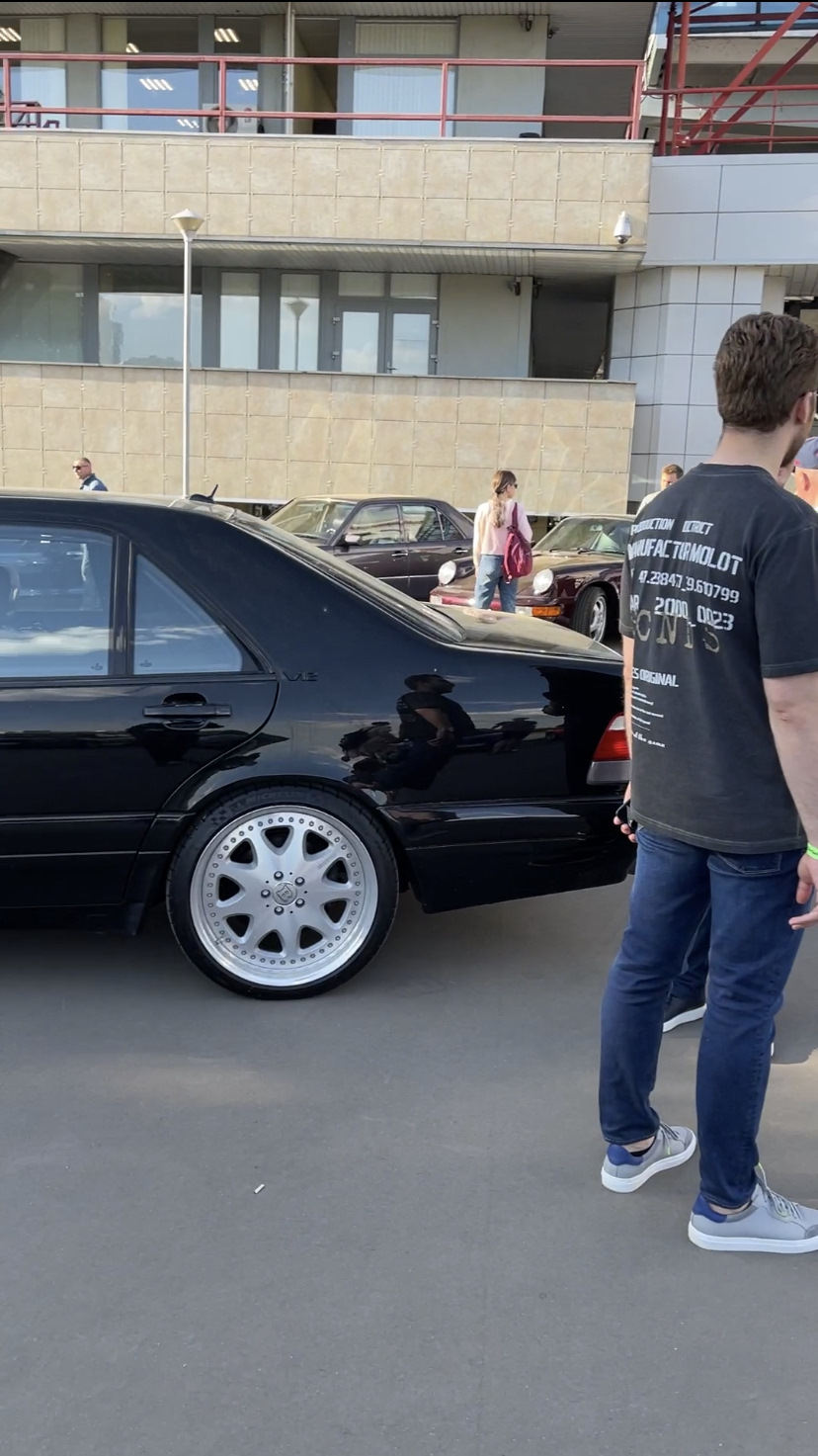 Встреча участников W140 Club Moscow «Автомобили мира» и «авто выходные» —  DRIVE2