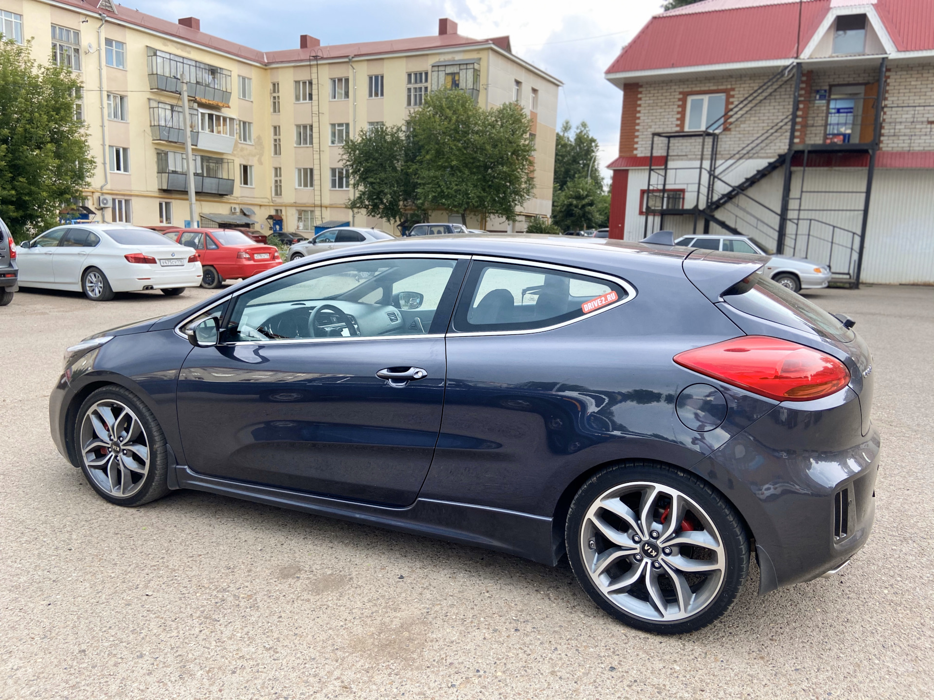 Kia Ceed хамелеон