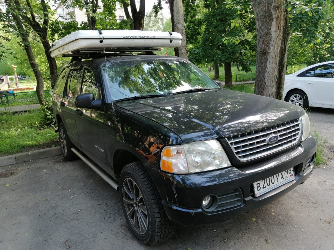 Ford Explorer 2009 с прицепом