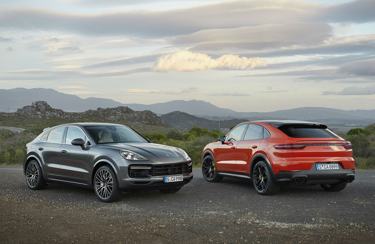 Lamborghini Urus vs Porsche Cayenne