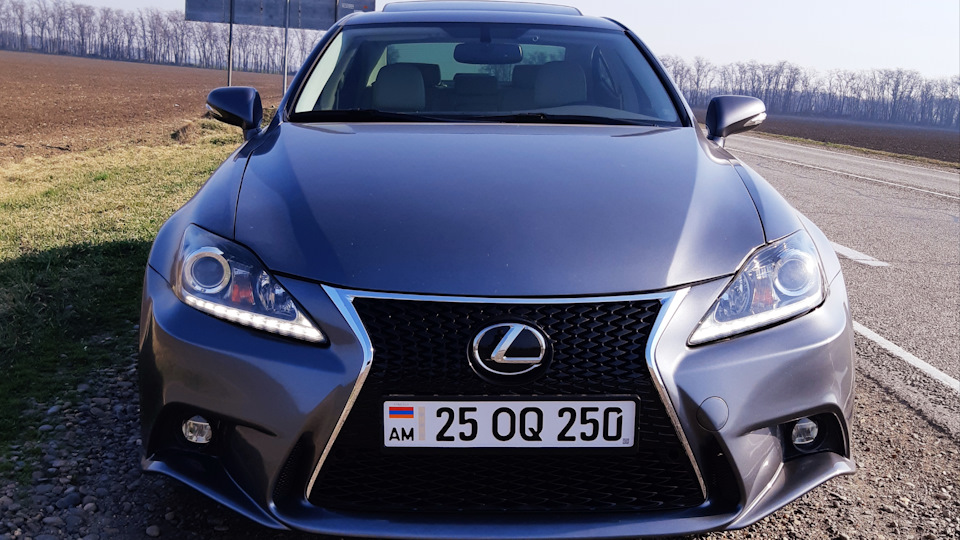 Lexus is 250 бирюзовый