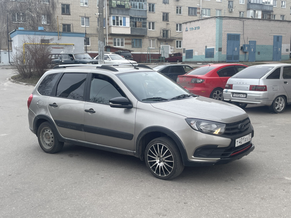 Диски R16 от Гранты Спорт — Lada Гранта Cross, 1,6 л, 2019 года ...