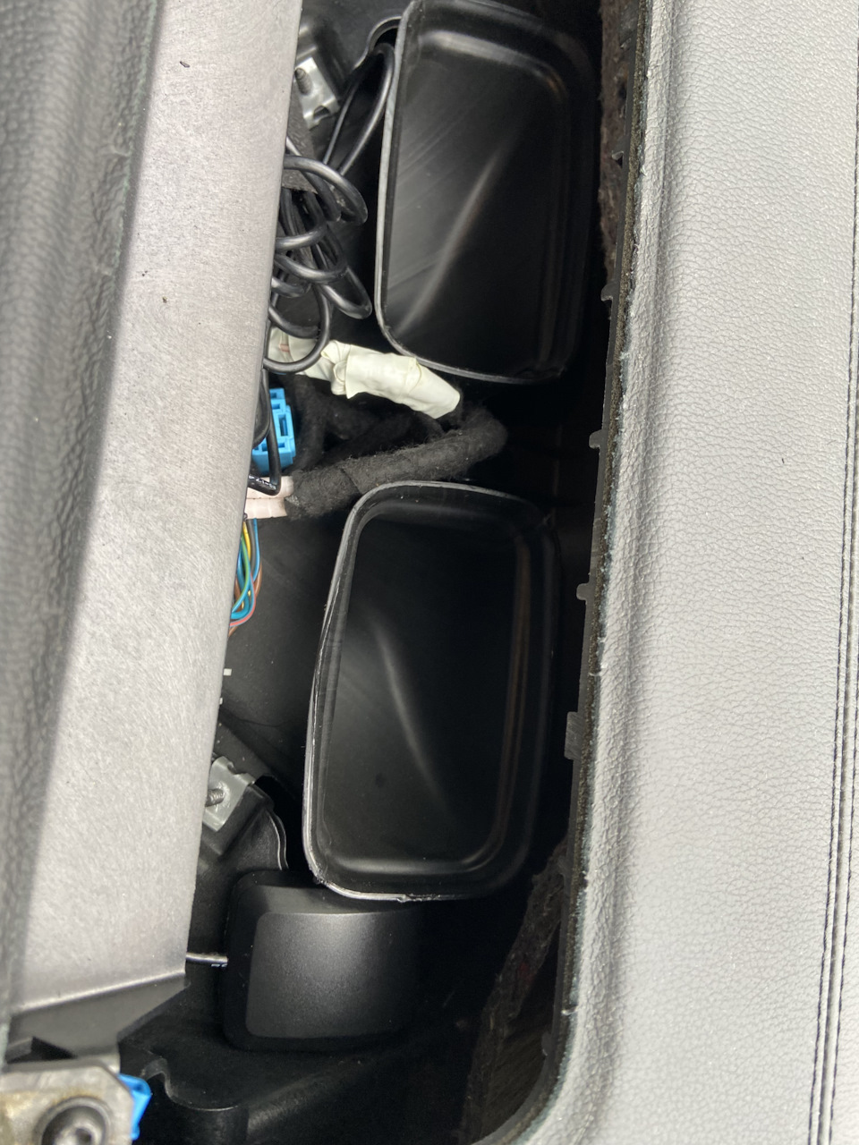 Не нужная вещь, но пусть работает. Антенна для штатной навигации — Land ...