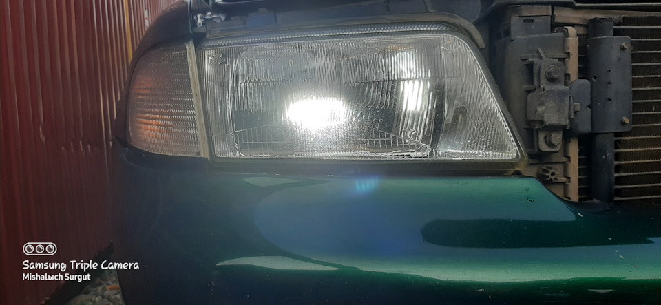 в блок-фаре ближний. — Audi A4 (B5)