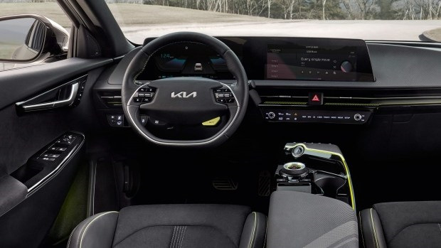 Киа ев 6 фото и цена Новый KIA EV6 получил внушительный запас хода - DRIVE2