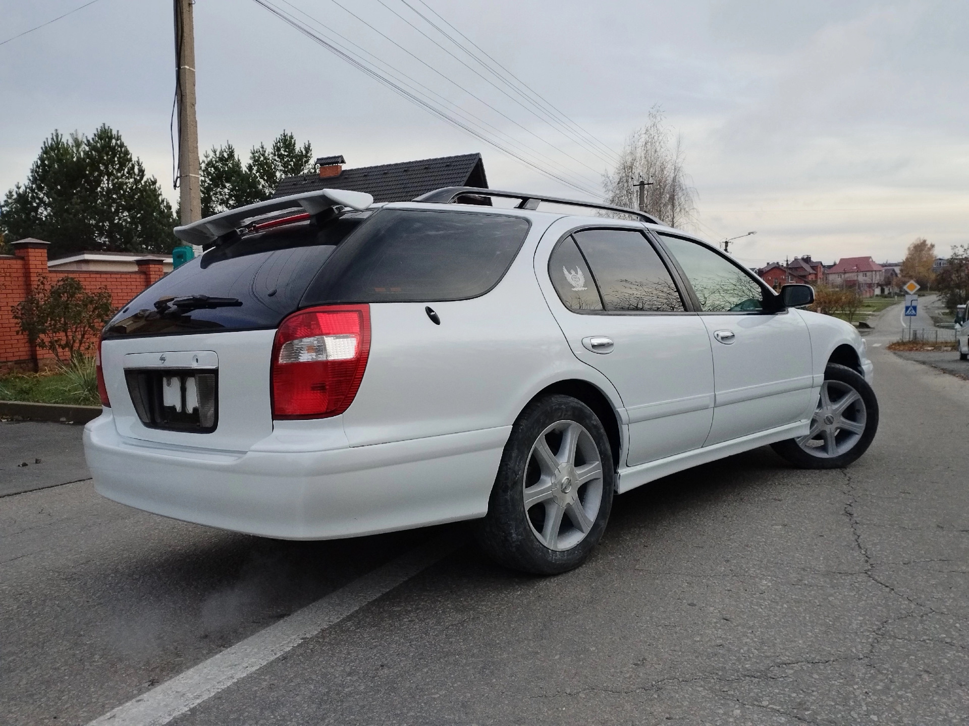 Nissan Cefiro Wagon 2000