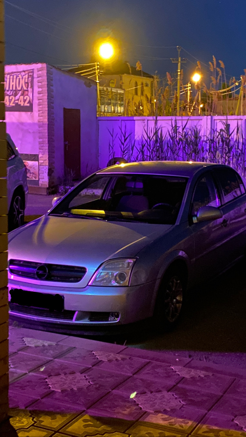 Заменил решетку — Opel Vectra C, 1,8 л., 2004 года | стайлинг | DRIVE2