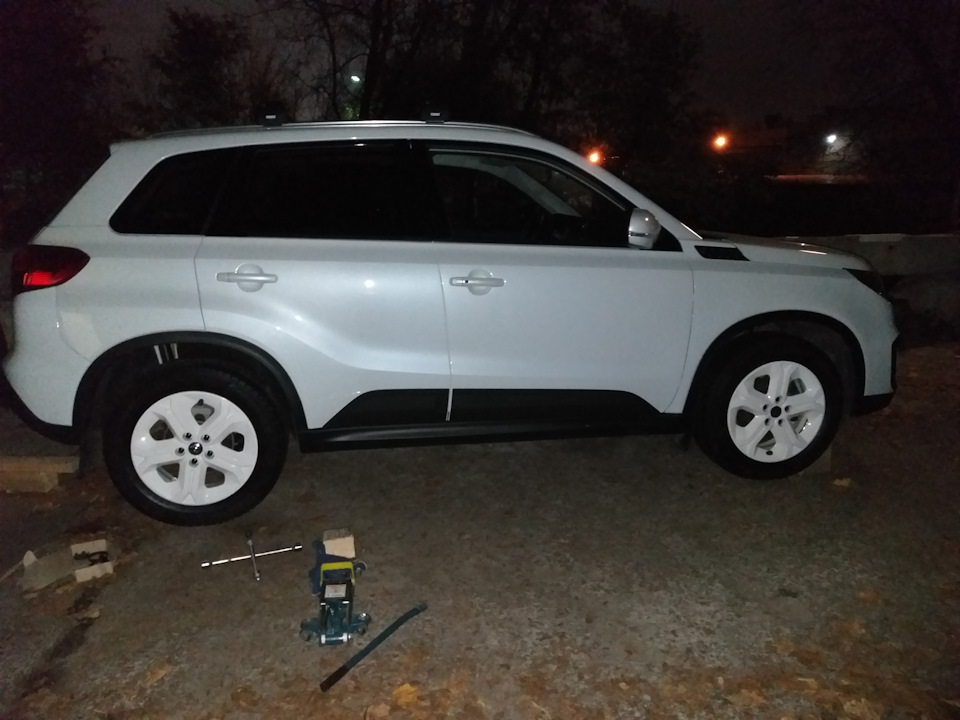 Правая сторона готова! — Suzuki Vitara (4G)