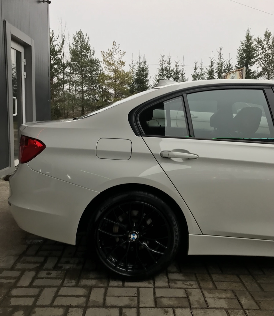 Тонировка по кругу 50% llumar, без лобового. — BMW 3 series (F30), 2 л,  2012 года | стайлинг | DRIVE2