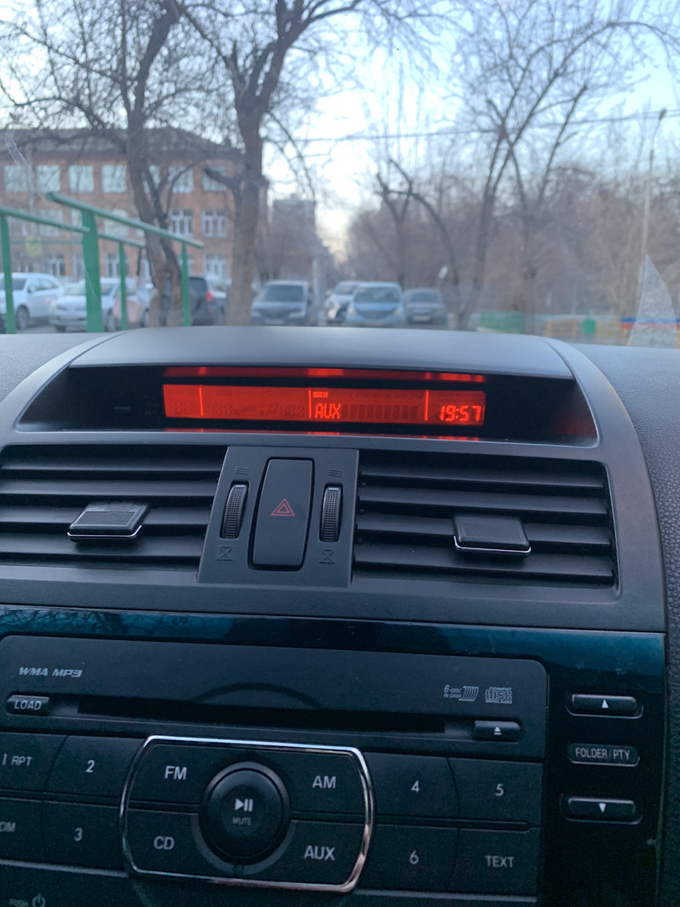 Информационный дисплей-дубль два. — Mazda 6 (2G) GH, 1,8 л, 2010 года ...