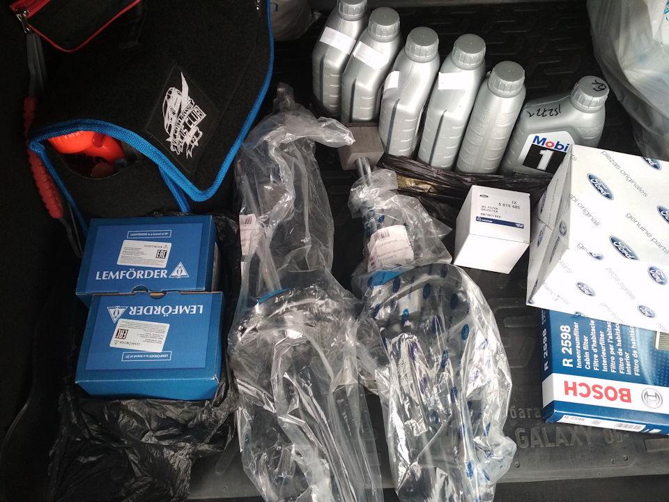 Мерцает свет — меняй реле — регулятор + замена блока парктроников(в ...