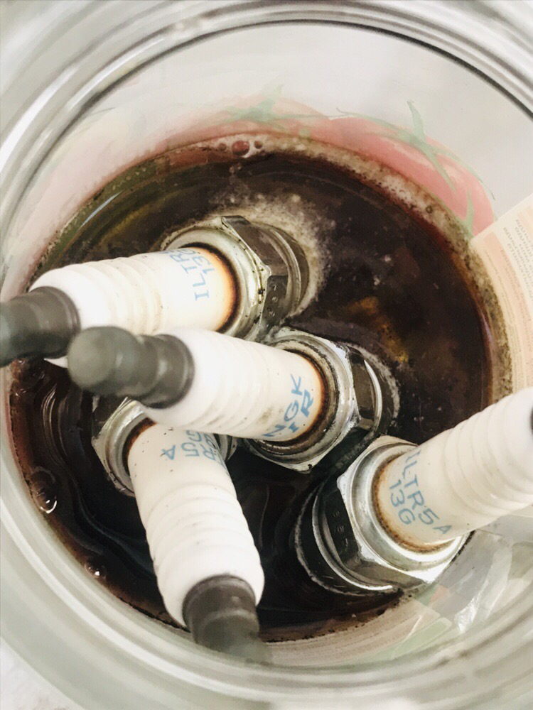 Очистка свечей зажигания. — Mazda 3 (1G) BK, 2 л, 2007 года | другое ...