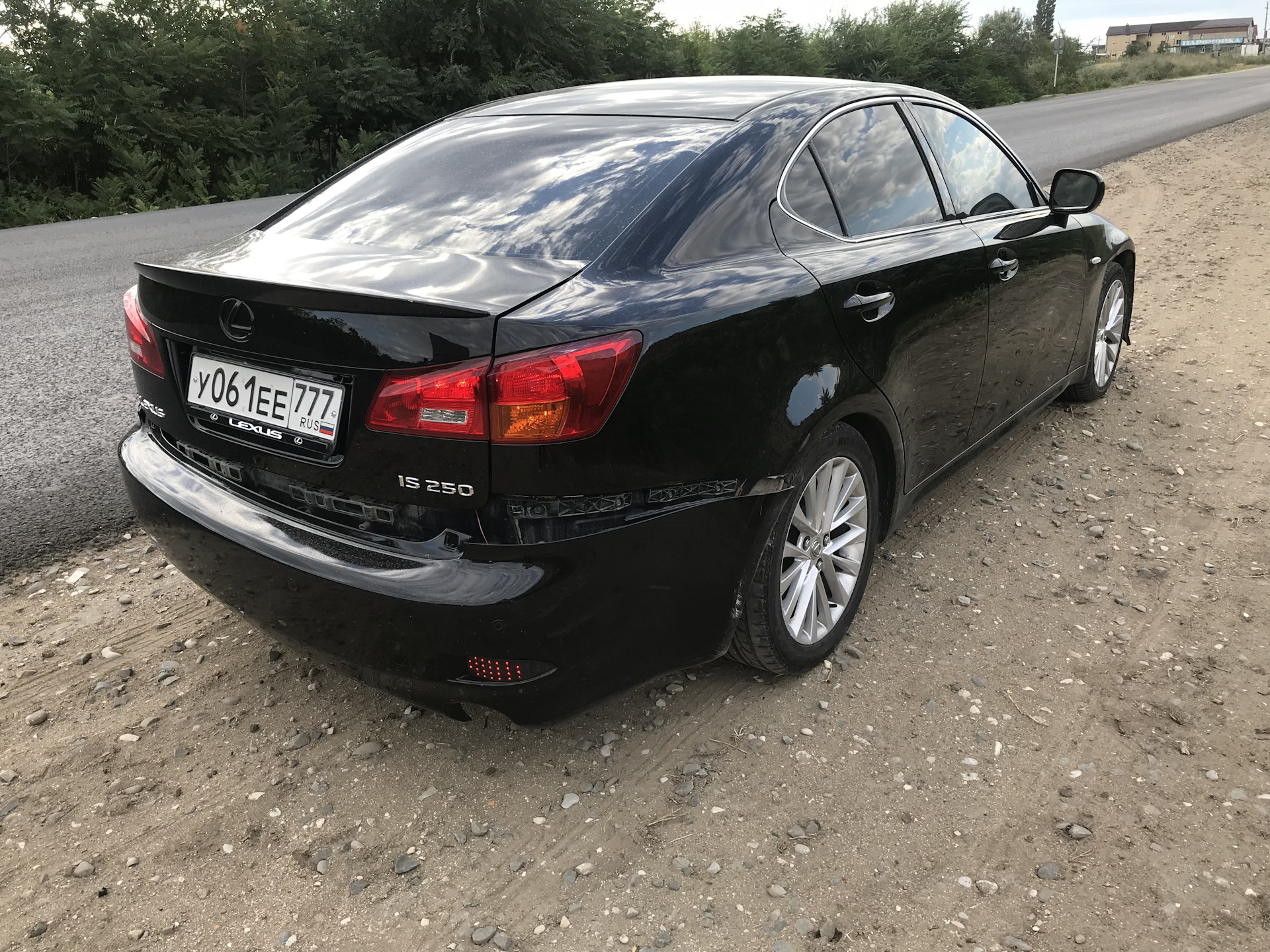 Сбил собаку — Lexus IS II, 2,5 л, 2006 года | ДТП | DRIVE2