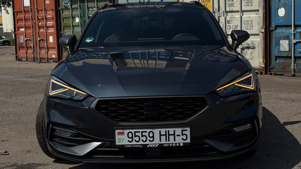 SEAT Leon FR