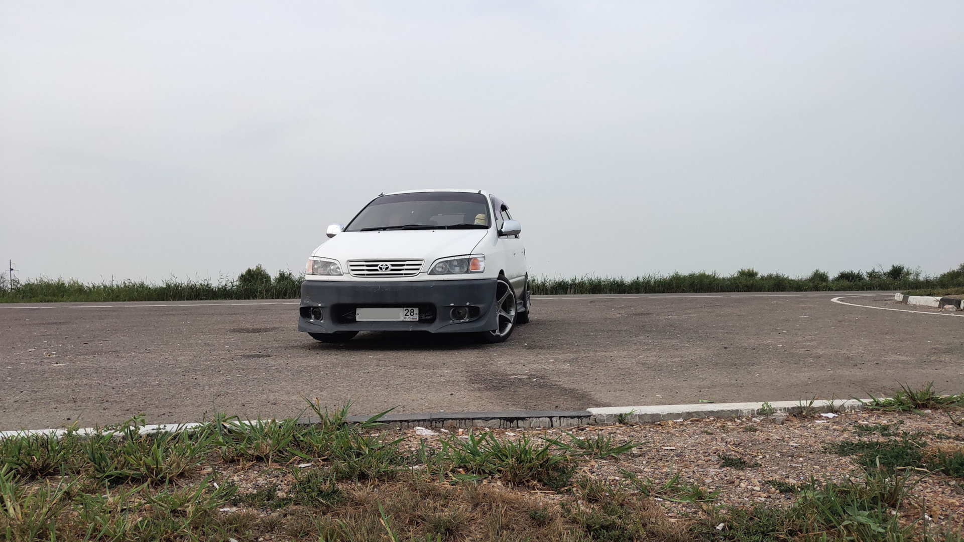 Toyota Ipsum (10) 2.0 бензиновый 1997 | - 