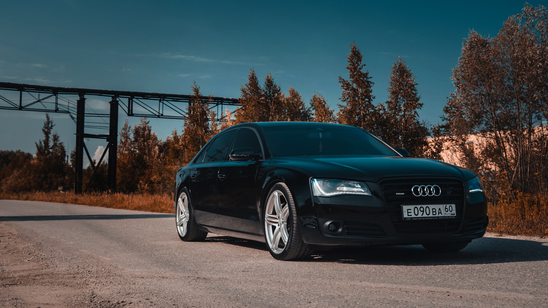 Audi A8 (D4) 3.0 бензиновый 2011 | 3.0 TFSI, на 2-х Шкивах на DRIVE2