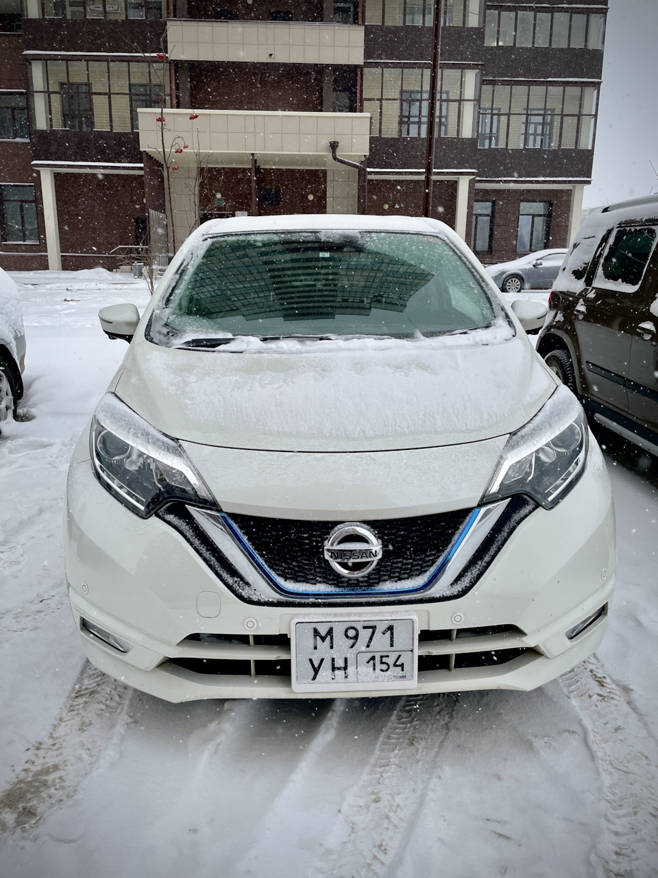 Первые впечатления на снегу — Nissan Note e-Power, 1,2 л, 2018 года |  наблюдение | DRIVE2