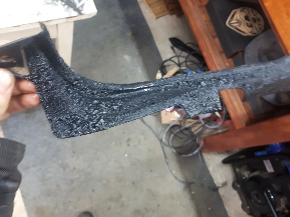 помогаем слезть софт покрытию смывкой краски — Audi A4 Avant (B5)