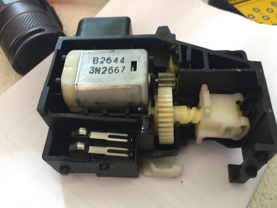 Фото в бортжурнале Volkswagen Passat Variant (B7)