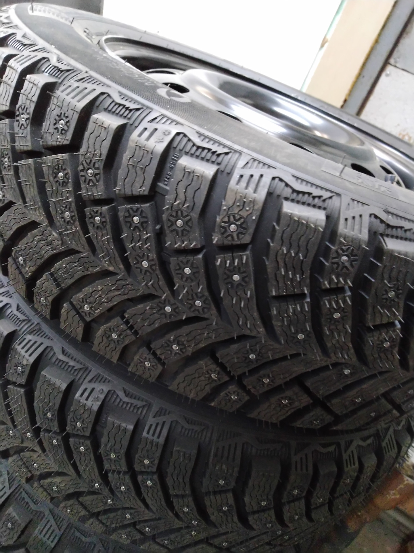 Зимняя резина 185 r15. Michelin x Ice North 185 65 15. Мишлен х-Ice North 4 185/65 r15. Michelin Ice North 4 185/65 15. Michelin x-Ice North 4 195/65 r15.