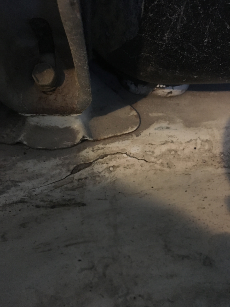 Хм, что же это такое? — Toyota Crown (S120)