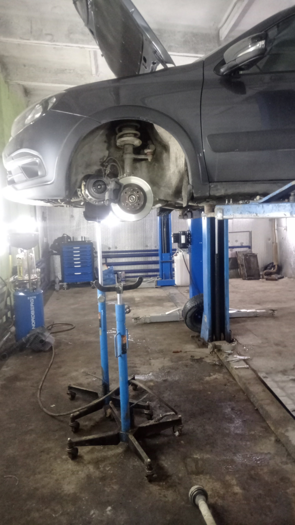 Замена сцепления — Lada Гранта Cross, 1,6 л, 2019 года | визит на ...