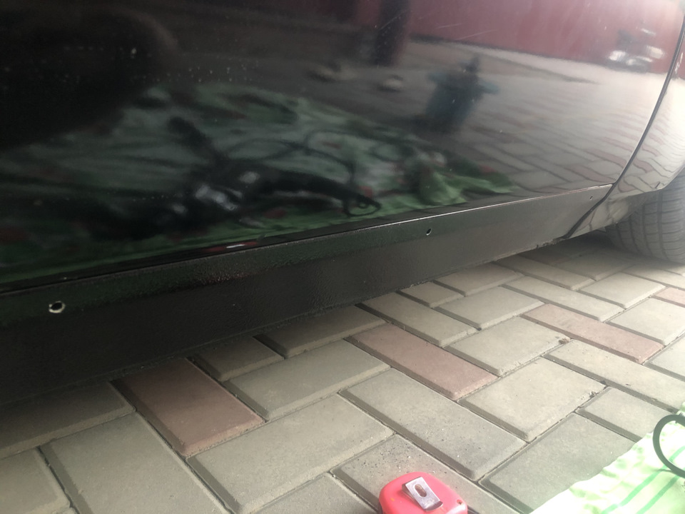 Установка молдингов на пороги — ГАЗ 24, 2,4 л, 1974 года | стайлинг ...