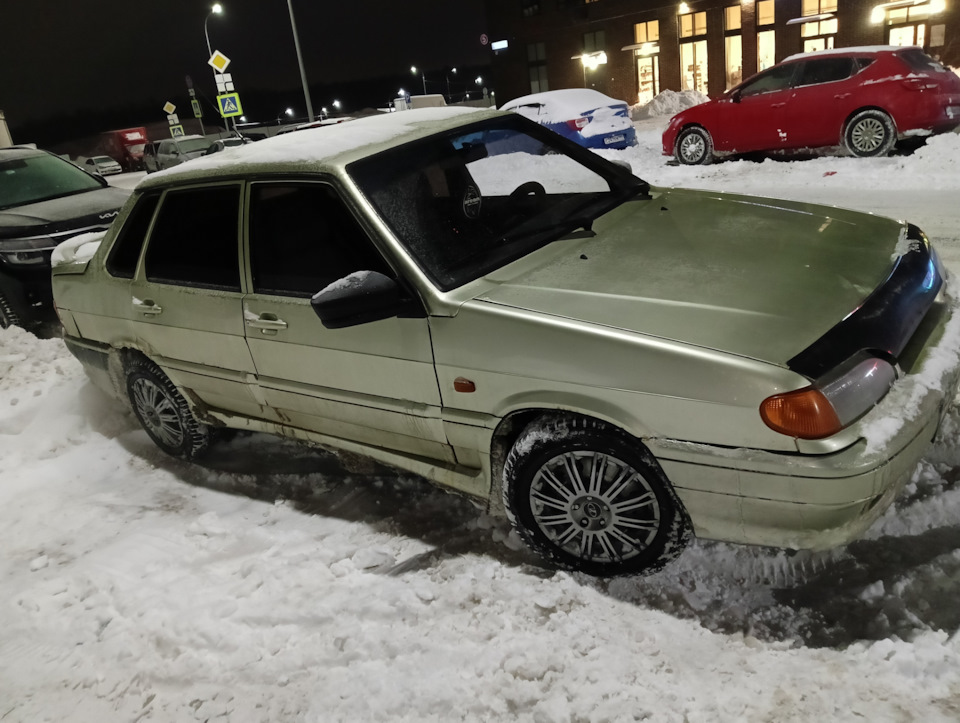 Замена ниппеля колеса — Lada 2115, 1,5 л, 2005 года | шины | DRIVE2