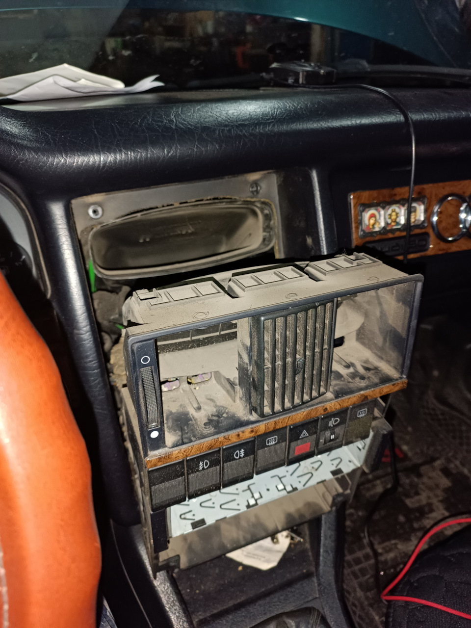 Печка перестала дуть в 3 и 4 положении — Audi 80 (B4), 1,9 л, 1993 года ...