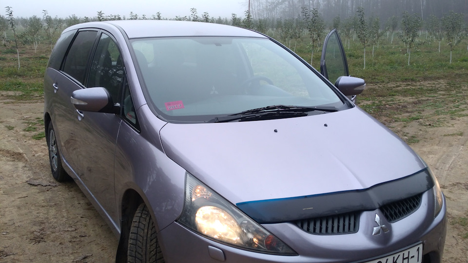 Индикатор ручного тормоза — Mitsubishi Grandis, 2 л, 2006 года | своими ...