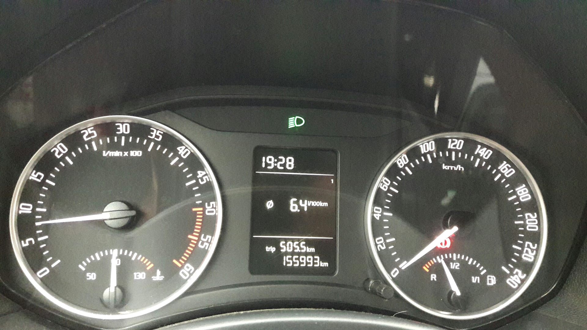 Расход шкода. Расход шкода. Расход шкода суперб 1. 2 tsi cbzb. Расход шкода.