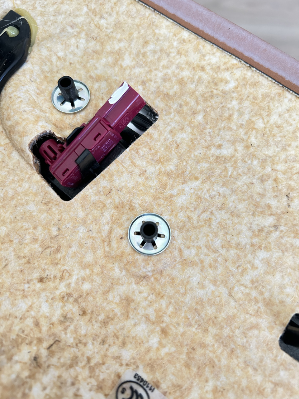 Как снять такие клипсы — BMW 5 series Touring (G31), 2 л, 2018 года ...