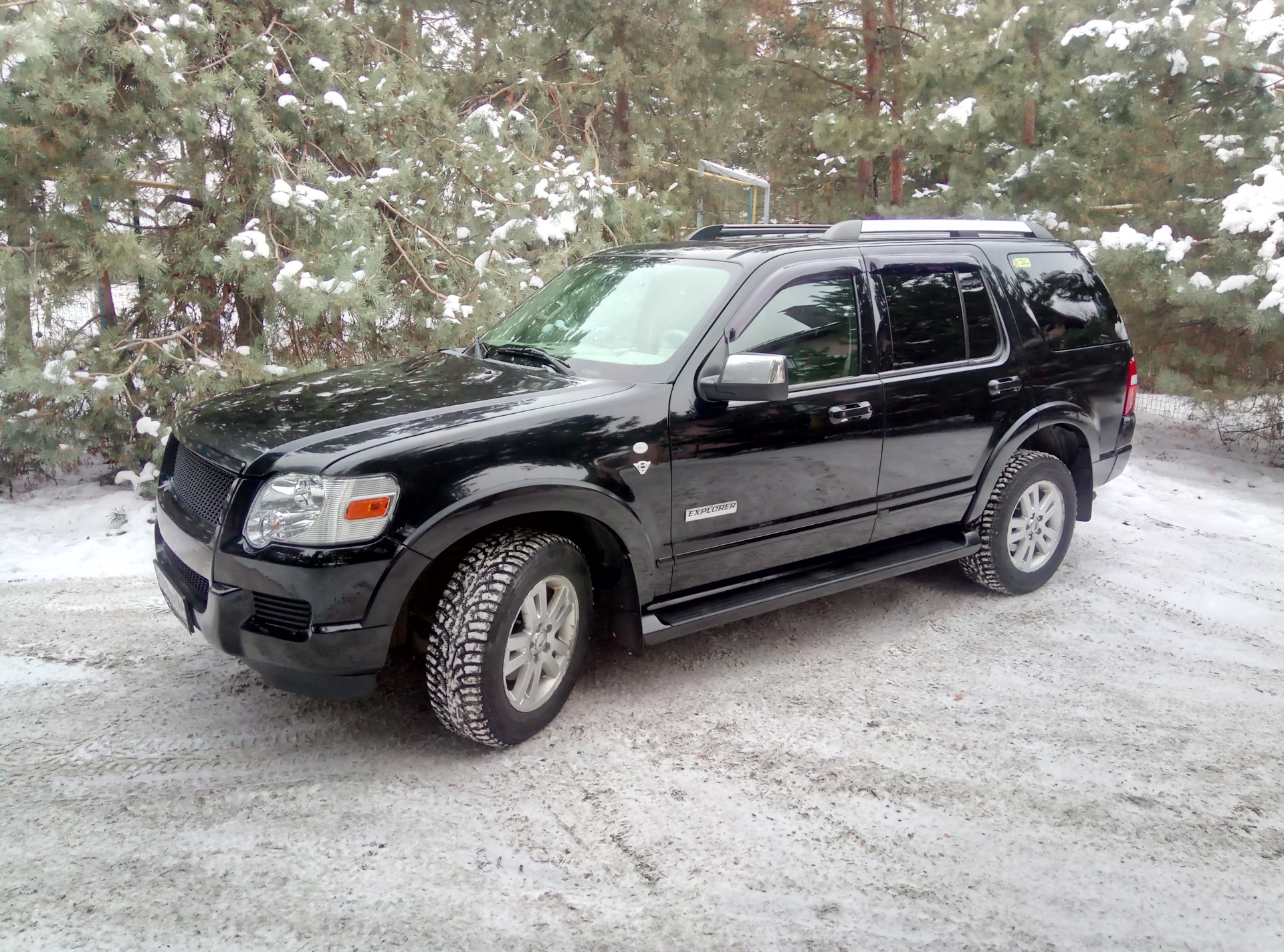 Ford Explorer Winter