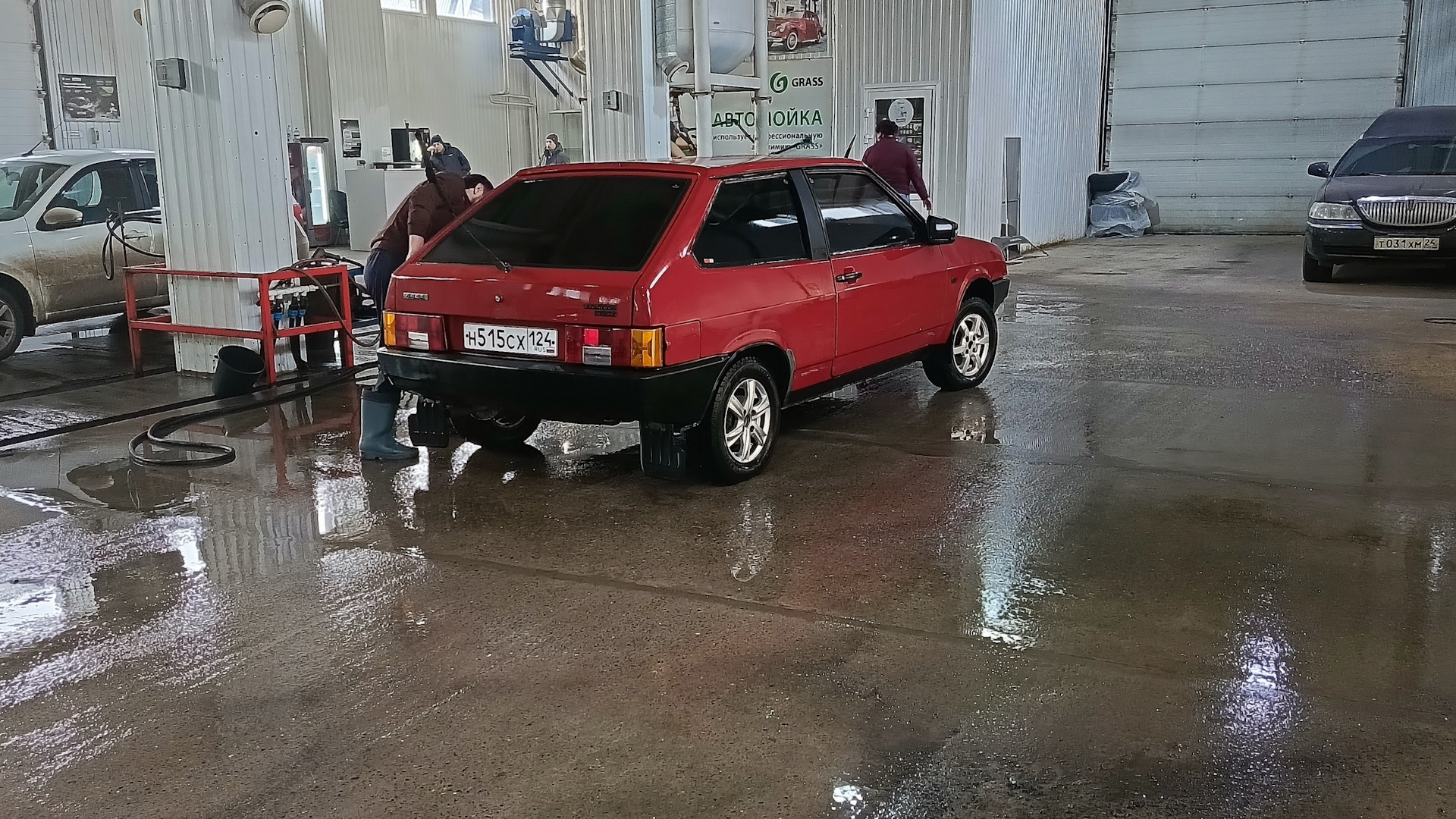 Lada 21083 1.5 бензиновый 1994 | Красная стрела на DRIVE2