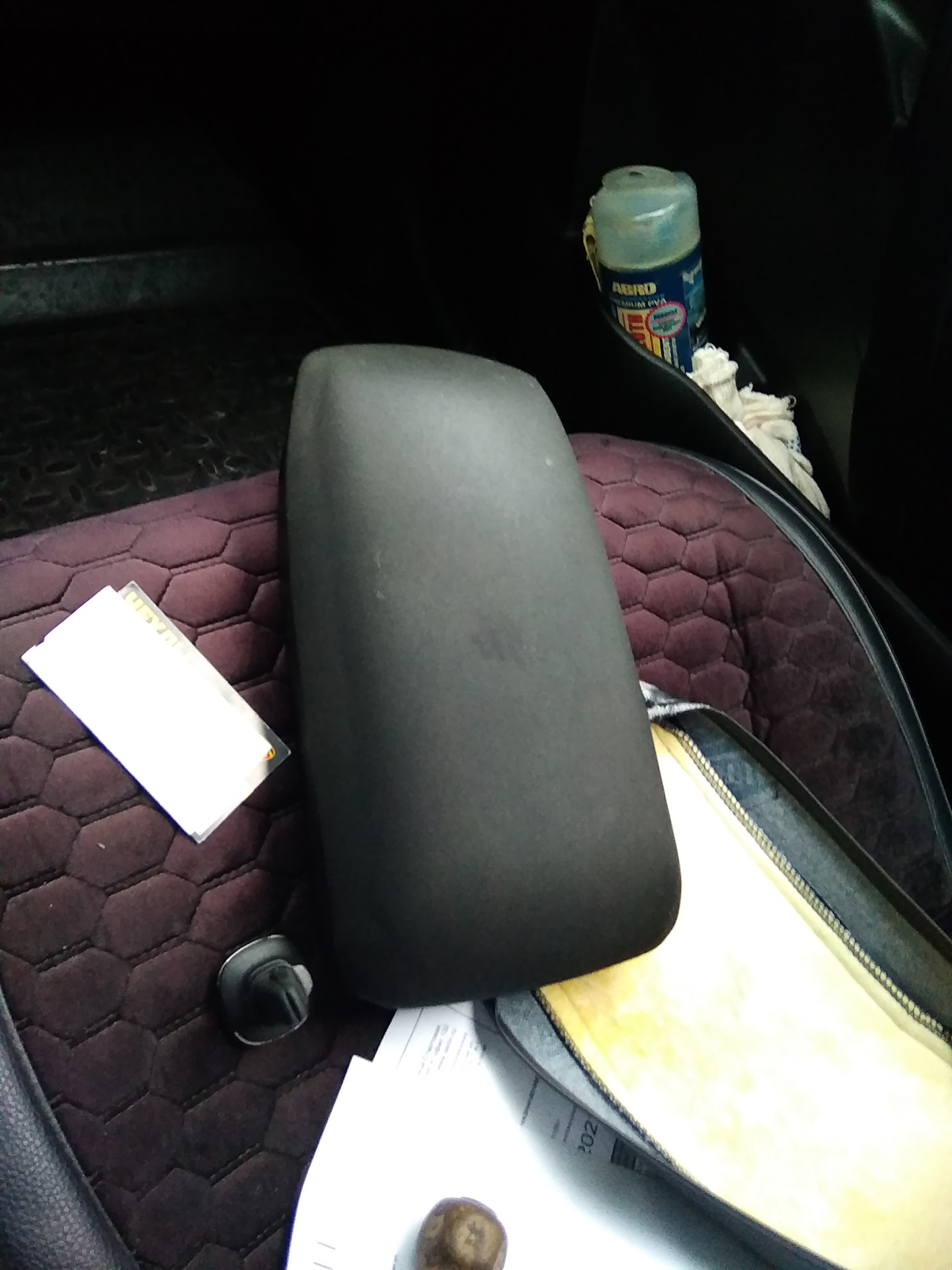 Центральный подлокотник — Toyota Corolla (160), 1,6 л, 2013 года ...