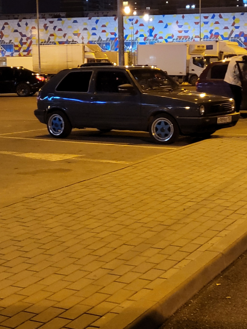 Вопрос к Вам что делать с занижением машины, нужна помощь! — Volkswagen  Golf Mk2, 1,8 л, 1988 года | тюнинг | DRIVE2