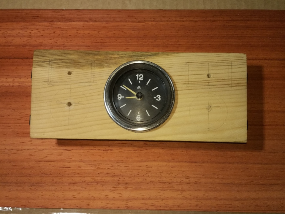 Дерево в салоне ВАЗ 2107. Накладка для часов. Часть 2. — Lada 21074, 1 ...