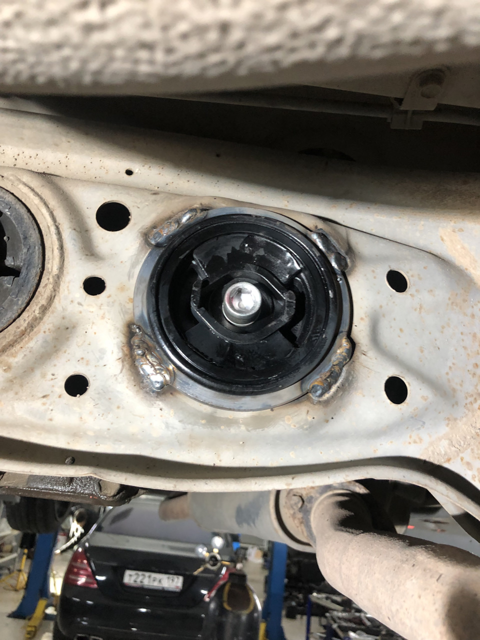 Фото в бортжурнале Toyota Mark II (90)